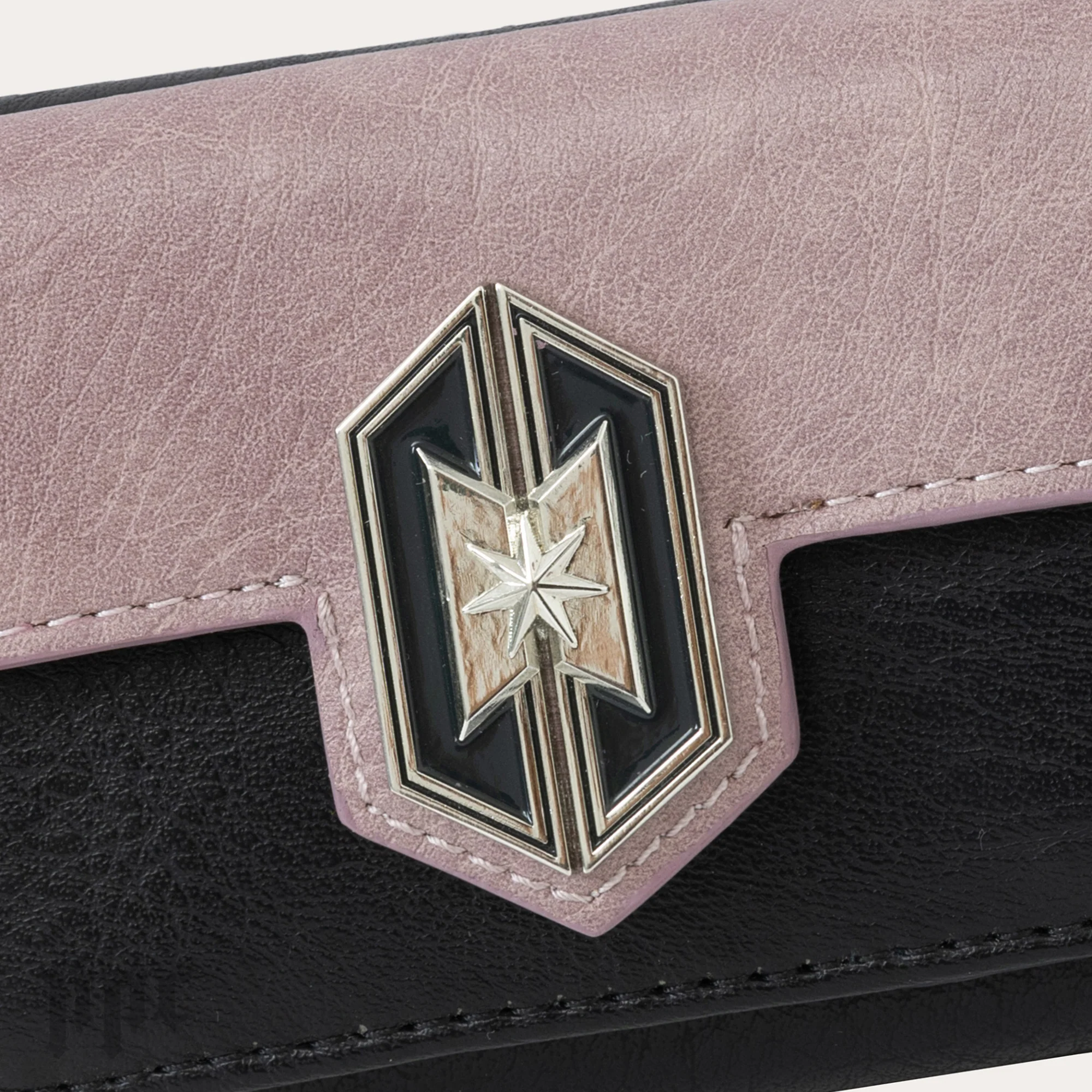 BTS Icon-Patch Wallet [PRE-ORDER] - Image 6