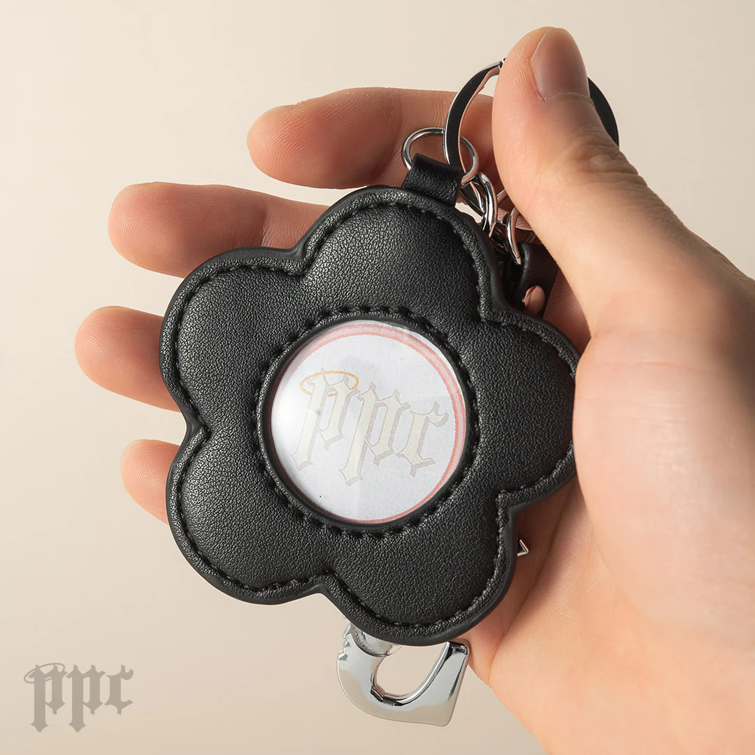 D-Day Bloom Keychain - Image 6