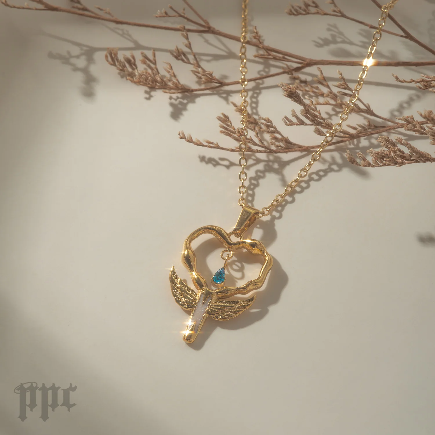 Fim Bong Necklace - Image 3