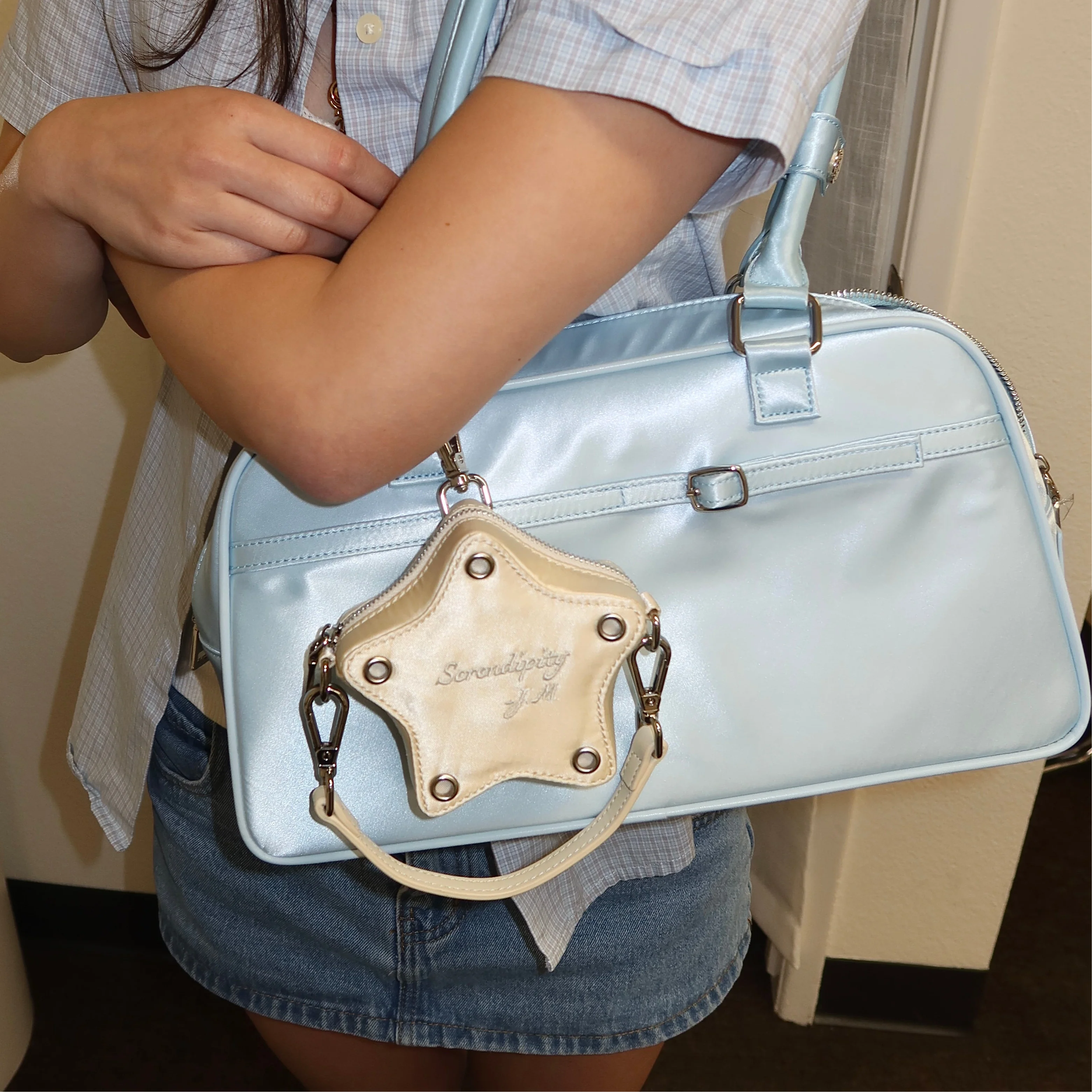 Serendipity Satin Star Pouch - Image 3