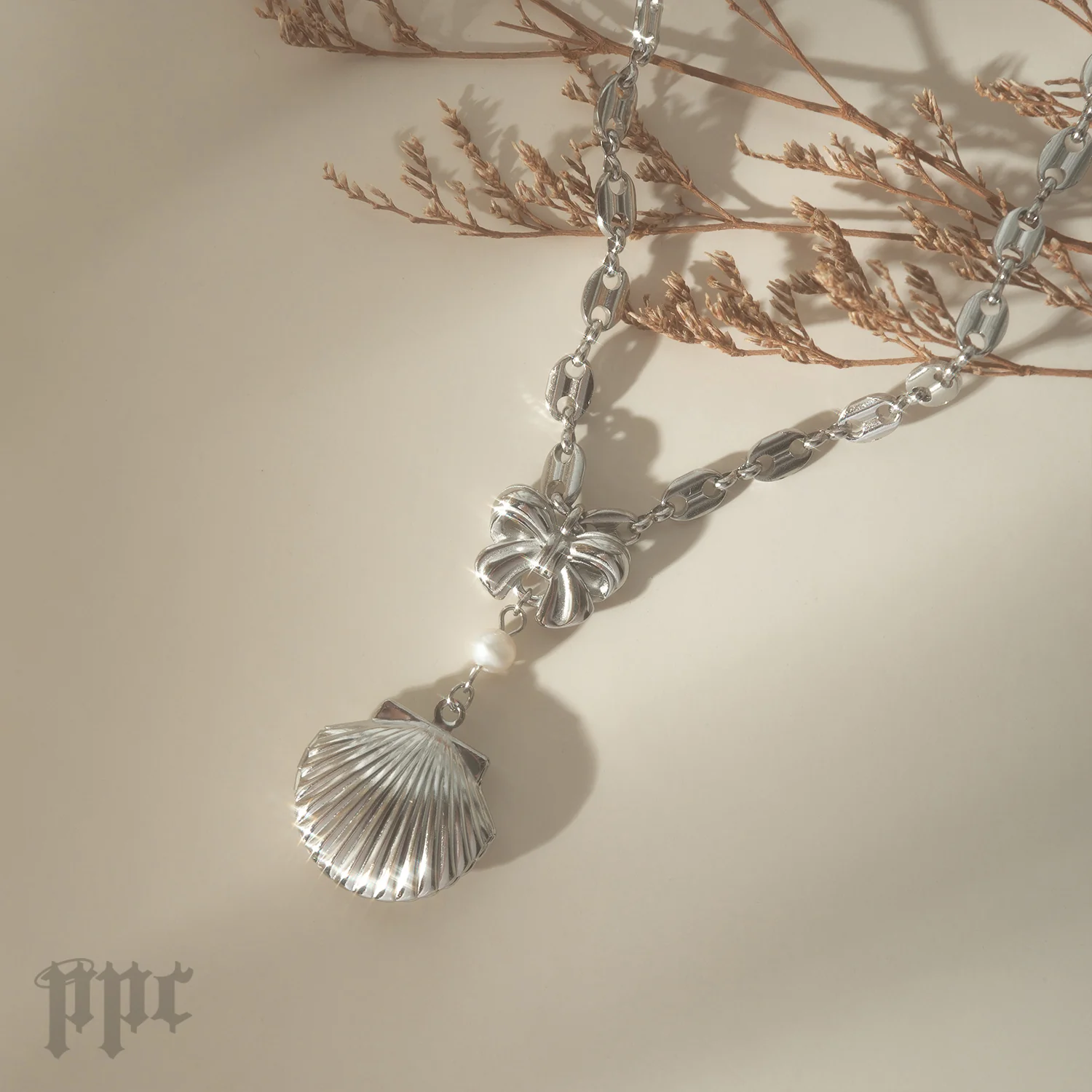 World Is My Oyster Locket Necklace - Image 4