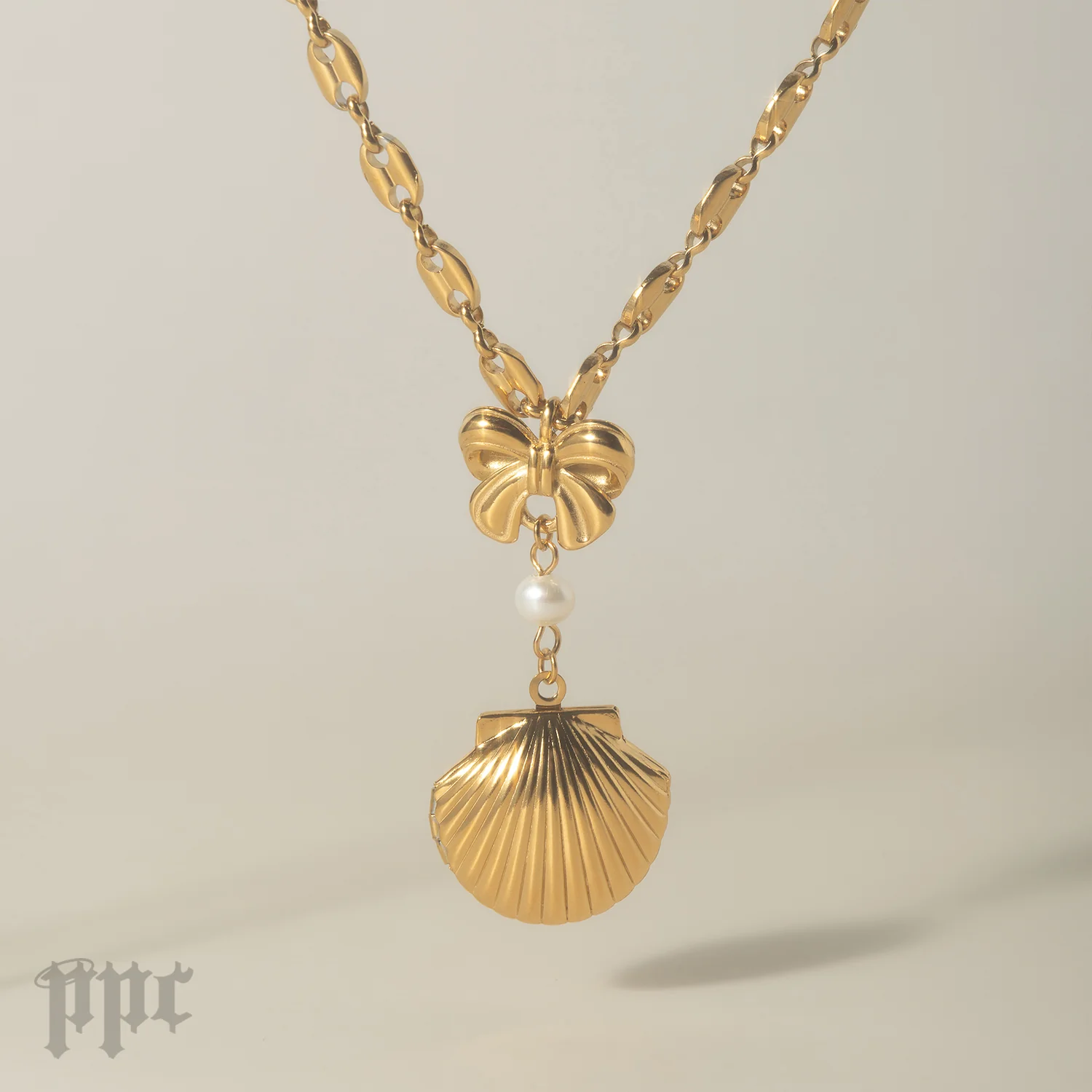 World Is My Oyster Locket Necklace - Image 6